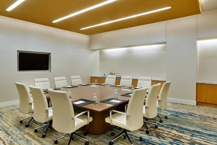 Meeting facility